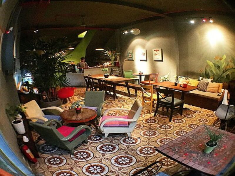 Cách bài trí nội thất trong quán cafe phong cách Vintage